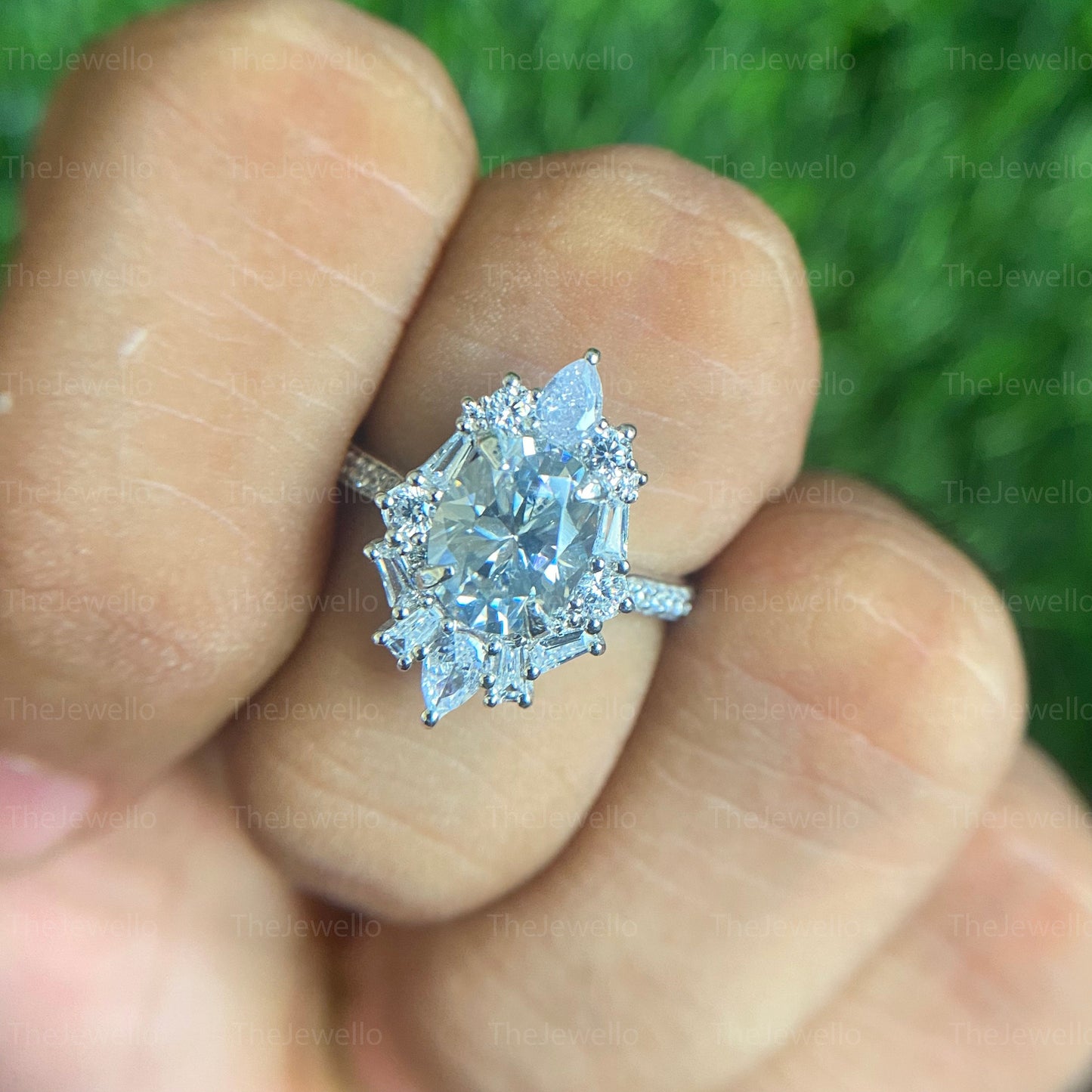 2 CT Oval Cut Dark Gray Moissanite Ring, Antique Vintage Style Grey Moissanite Ring, Halo Engagement Ring, Solid Gold Engagement Ring