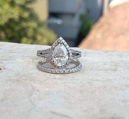 2.01 CT Pear Shaped Moissanite Engagement Ring Set in 10K/14K White Gold Jewelry, Dazzling Split Shank Halo Design Ring Gift for Her