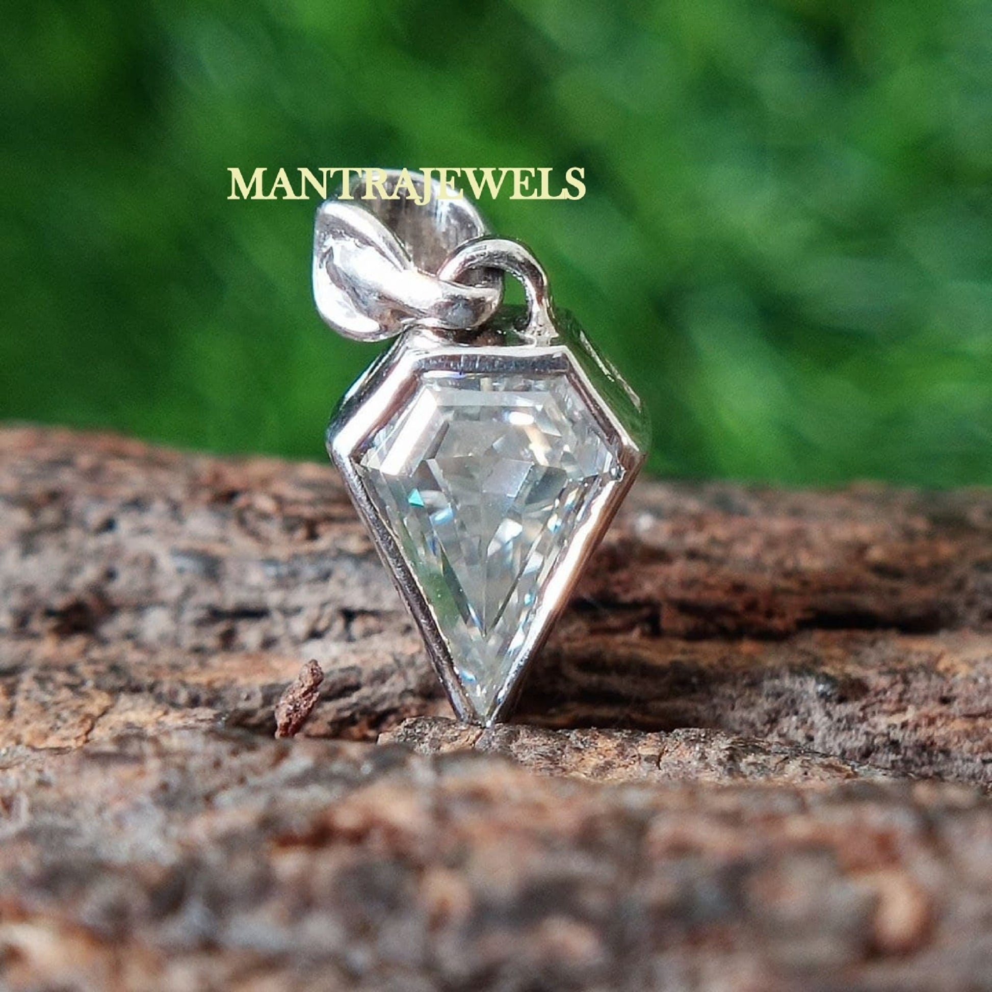 Solitaire Moissanite Pendant, Antique 1.45 CT Shield Cut Moissanite Pendant, Bezel Set Pendant, Wedding Anniversary Gift Pendant