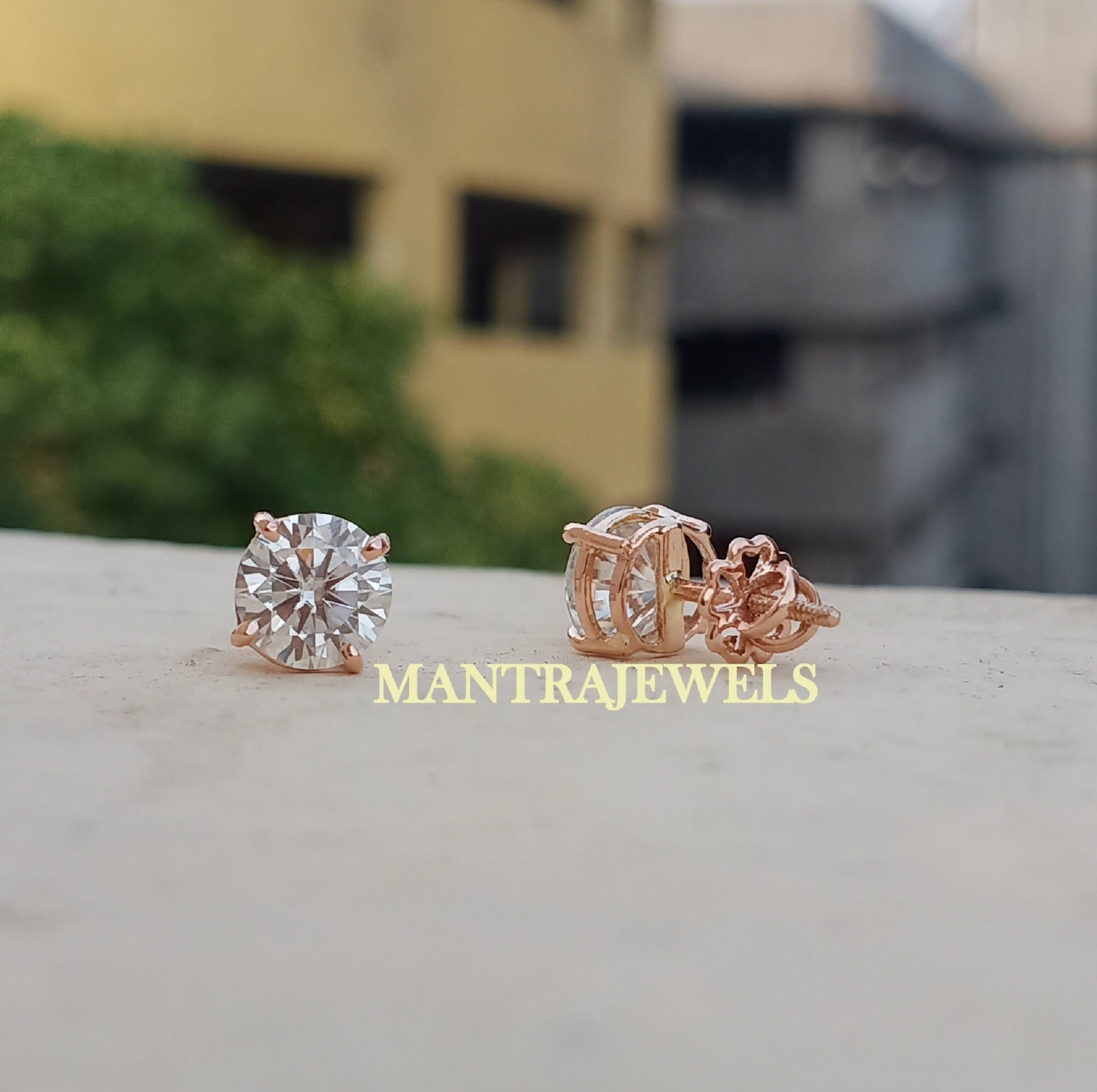 Moissanite Earring / 3.20Ct Round Cut Moissanite Engagement Earring / Stud Moissanite Earrings / Earlobe Screw Back Basket Rose Gold Earring