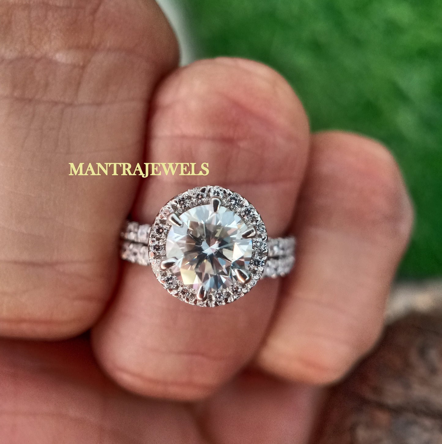 Round Cut Engagement Ring Set 14k White Gold, Round Cut Bridal Set , Moissanite Engagement Ring, Forever One Engagement Ring, Stackable Set