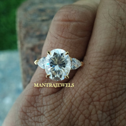 Oval Engagement Ring, Three Stone Engagement Ring, Past Present Future Ring, Moissanite Engagement Ring, Three stone Moissanite Ring