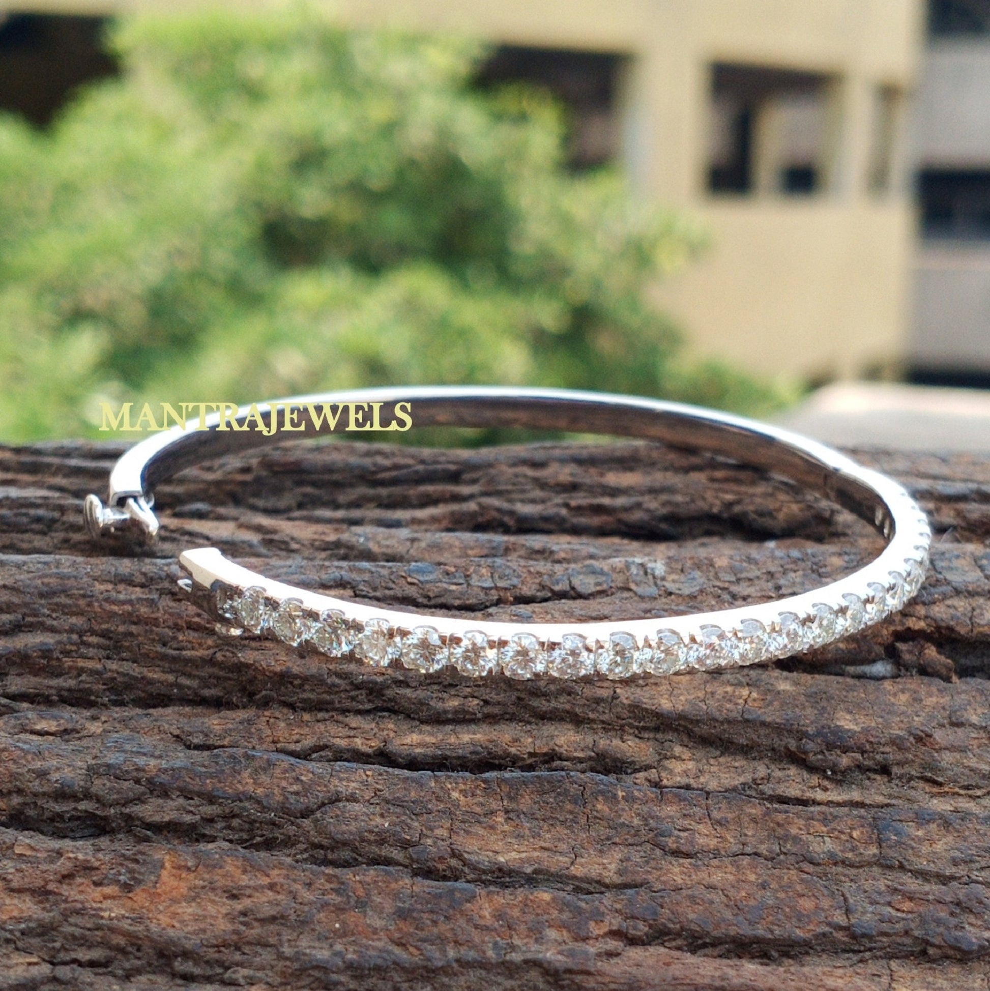 Moissanite Diamond Bracelet For Women, Moissanite Iced out Unisex Tennis Bracelet in Sterling Silver, Round Cut Moissanite Bangel Bracelet