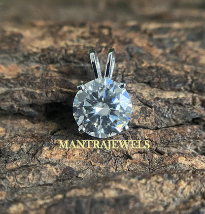 Round Cut Solitaire Moissanite Pendant Charm for Wedding Anniversary Gift White Gold Pendant with Basket Setting