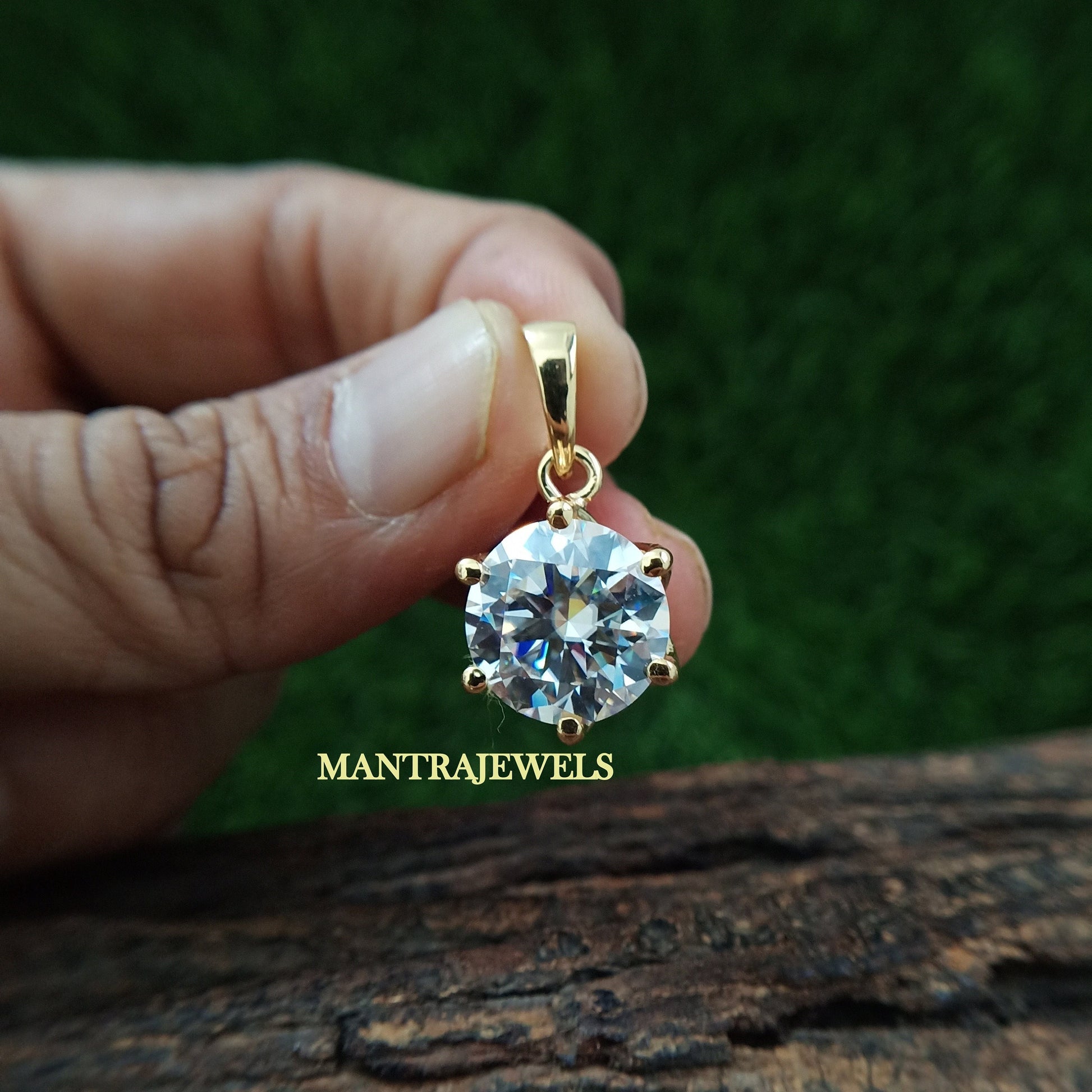 Round Cut Moissanite Pendant, Martini Set Solitaire Pendant, Single Stone Martini Setting Pendant, A Perfect Classic Pendant Gift for Her