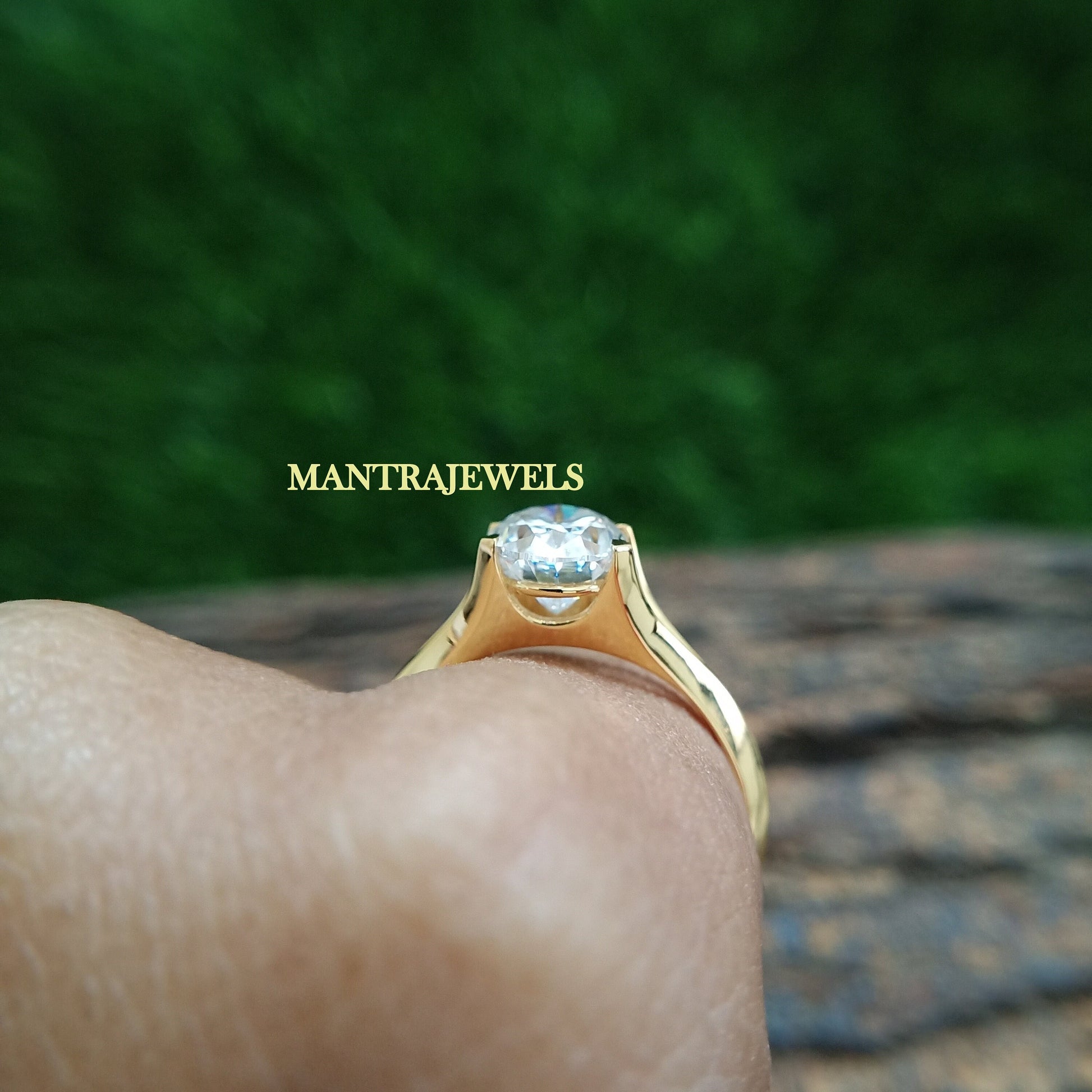 Moissanite Diamond Ring for Women - Oval Cut 2.00 Ct Moissanite Gemstone Ring - 14K Yellow Gold Engagement Ring for Her - Handmade Jewellery