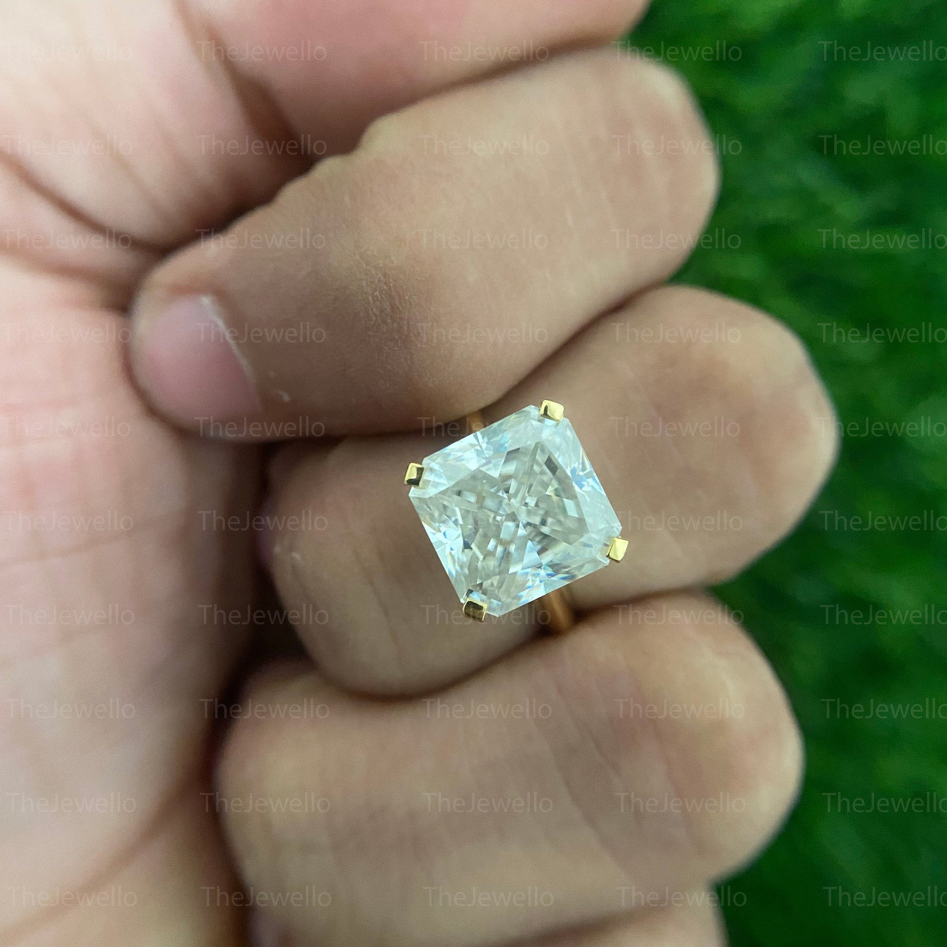 7CT Radiant Moissanite Ring Square Radiant Cut Engagement Ring Solitaire Radiant Cut Yellow Gold Ring Big Carat Stone Ring