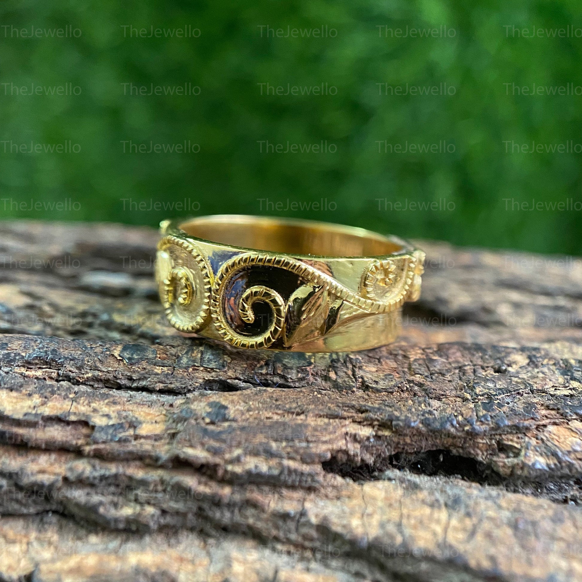 Hawaiian Jewelry Ring, Whale Tail Motif Mens Band Ring, Solid Gold Men's Wedding Band, Comfort Fit Ring For Him