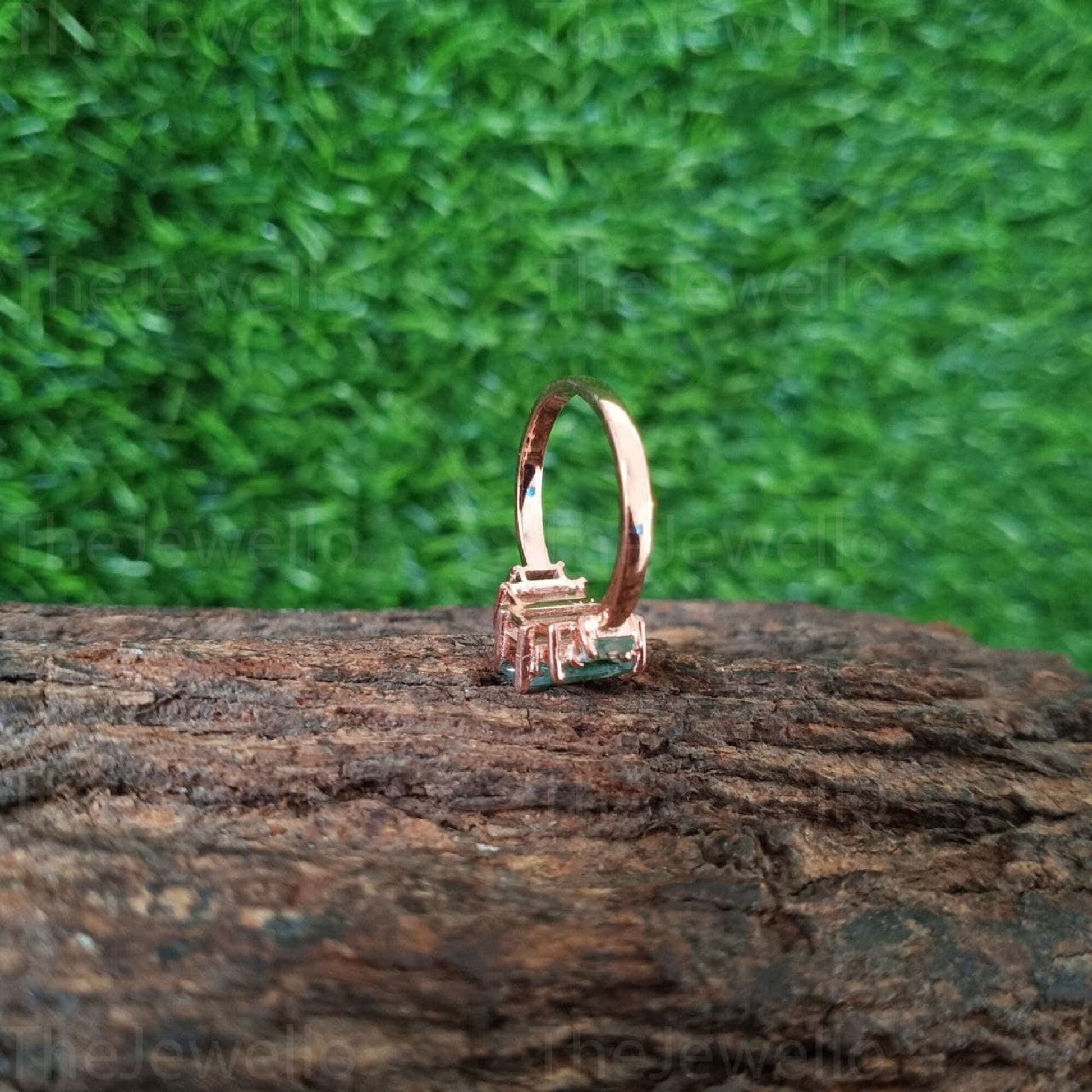 Emerald Moss agate Engagement Ring / rose Gold Vintage Engagement Ring / Unique baguette Cut mossagate Ring / Green Agate Bridal Ring