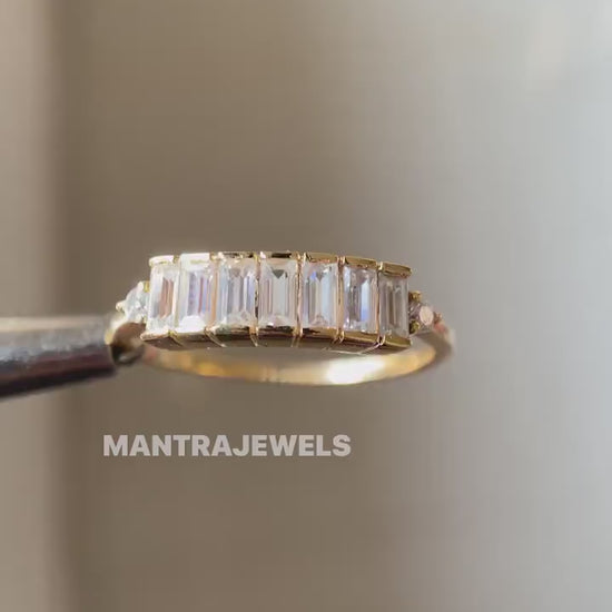 14k Gold Baguette Wedding Band, Vertical Baguette Moissanite Wedding Band, Brilliant Moissanite Wedding Band For Her